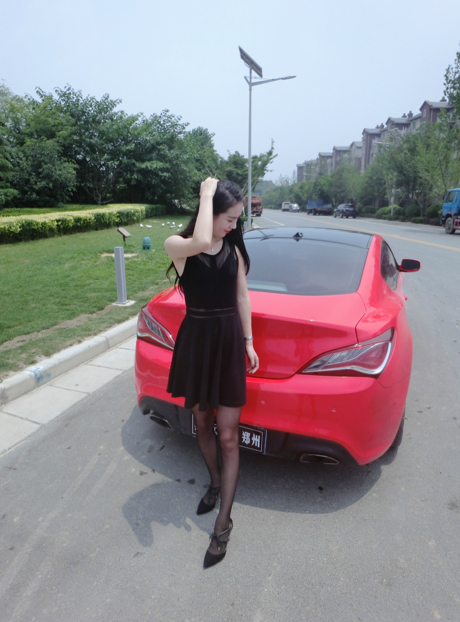 车模|有你的世界才能叫幸福 漂亮媳妇来当车模