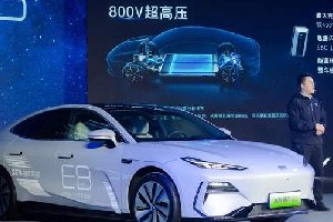 吉利银河E8 中国新一代纯电旗舰郑州私享品鉴会